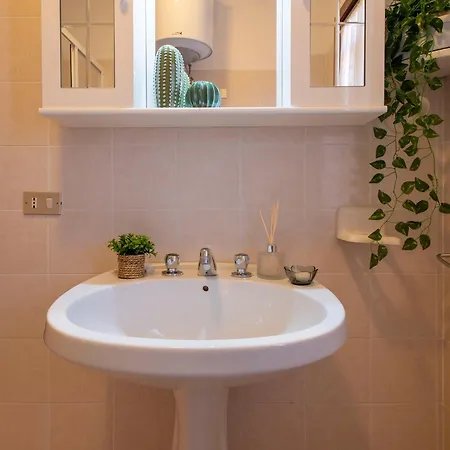 F4 - F2 By Interhome Apartment *