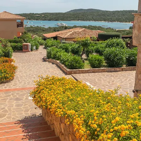 شقة F4 - F2- Baia De Bahas By Interhome *