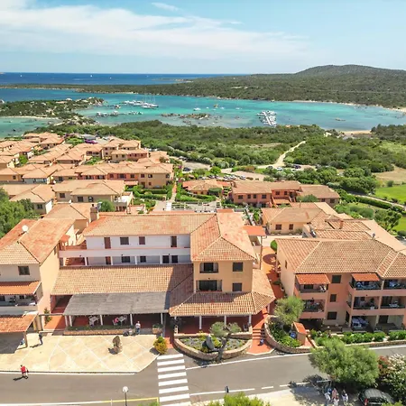 Lejlighed F4 - F2- Baia De Bahas By Interhome Golfo Aranci