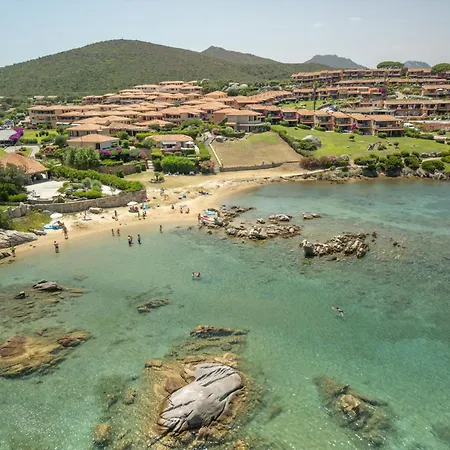 F4 - F2- Baia De Bahas By Interhome *