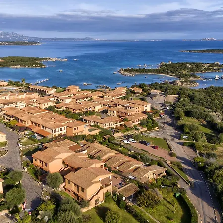 Apartamento F4 - F2- Baia De Bahas By Interhome