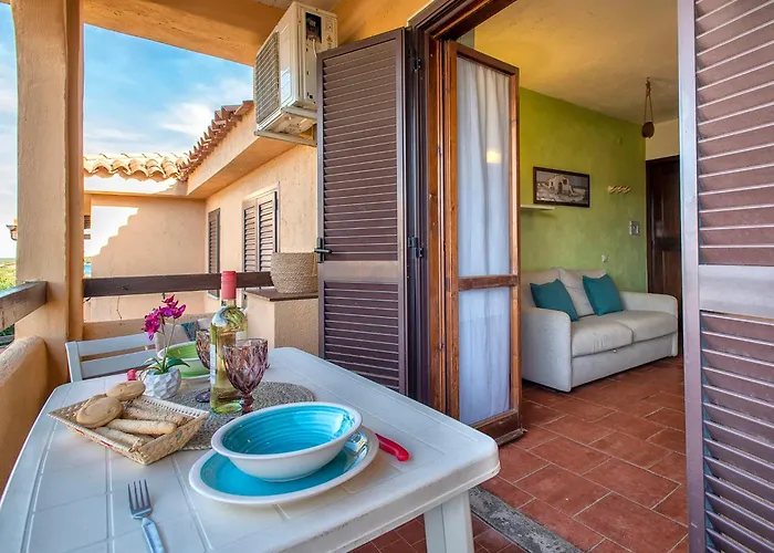 F4 - F2- Baia De Bahas By Interhome *