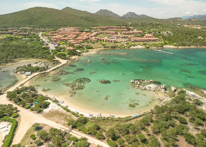 F4 - F2- Baia De Bahas By Interhome Golfo Aranci