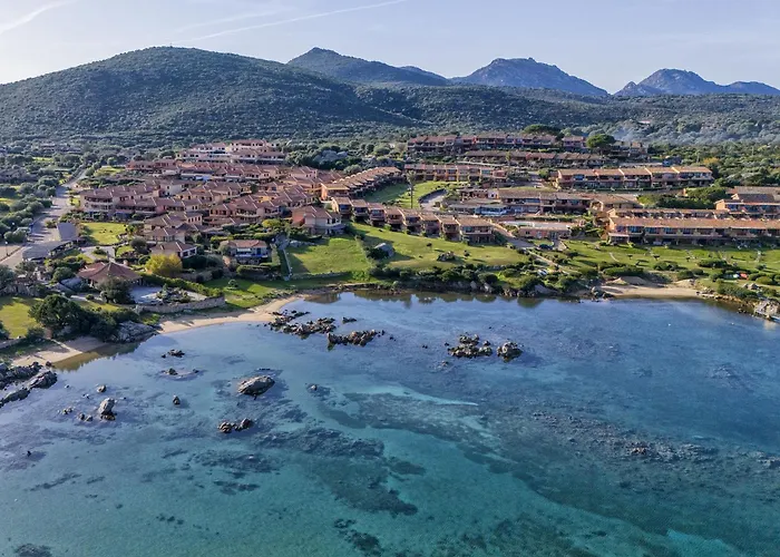 Daire F4 - F2- Baia De Bahas By Interhome Golfo Aranci